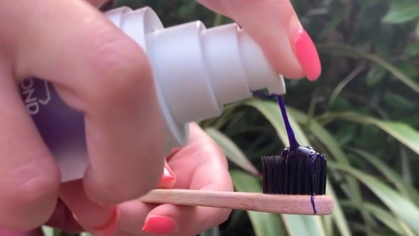 Diamond Teeth Whitening Ireland Blog | Teeth Whitening Strips & V34 Colour Corrector in Ireland Diamond Teeth Whitening Ireland Blog | Teeth Whitening Strips & V34 Colour Corrector in Ireland