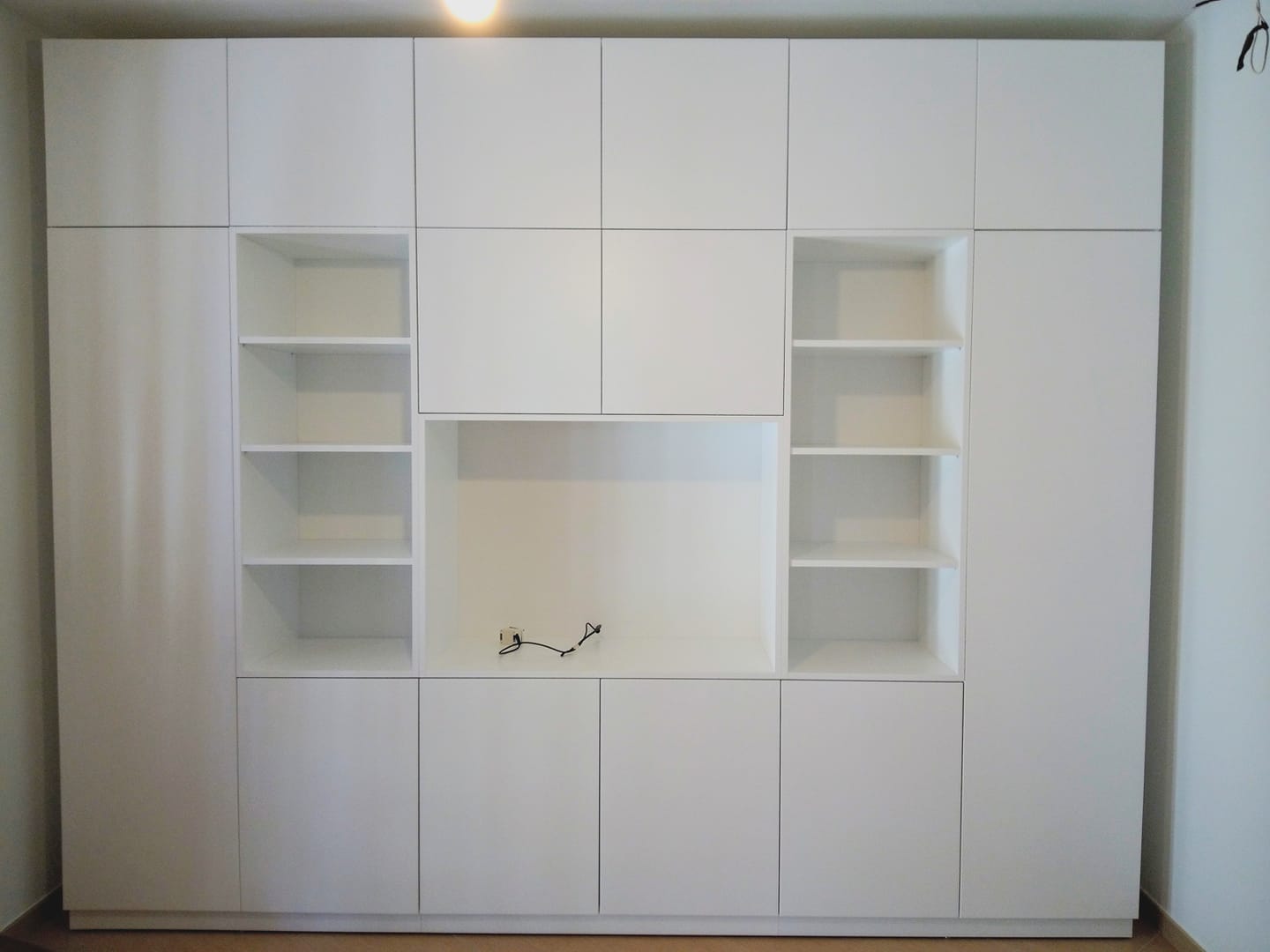 armadio bianco