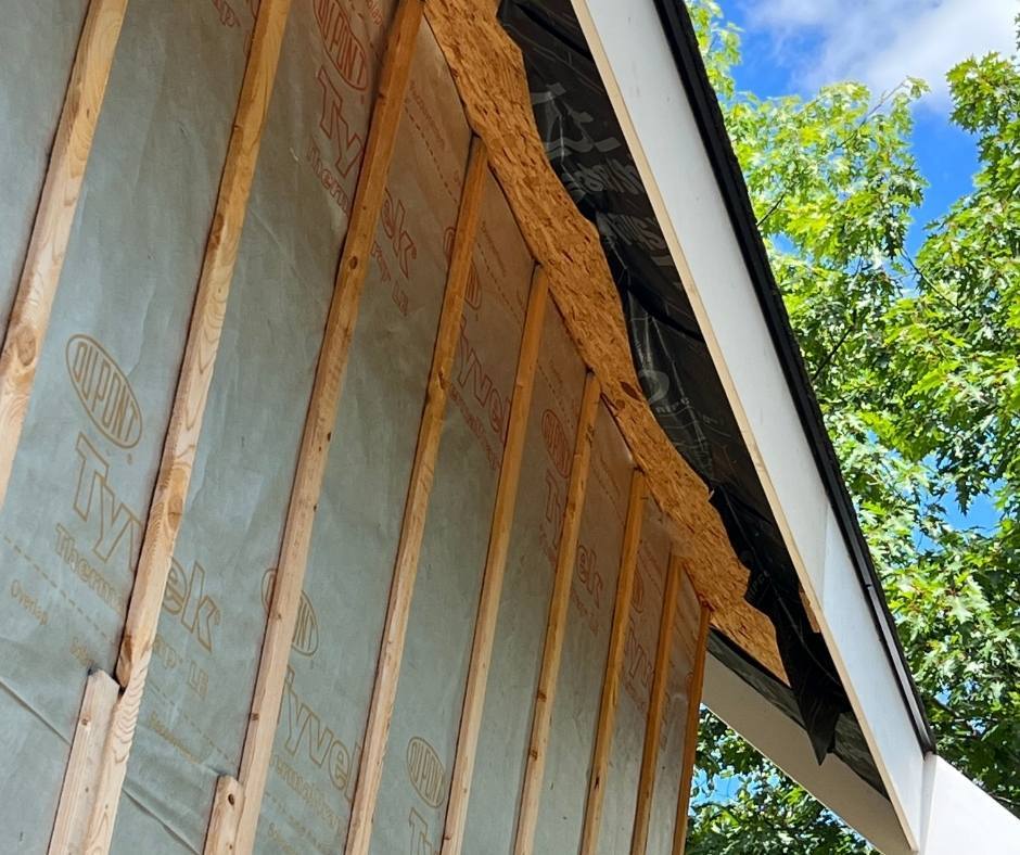 A house is being built and the roof is being installed
