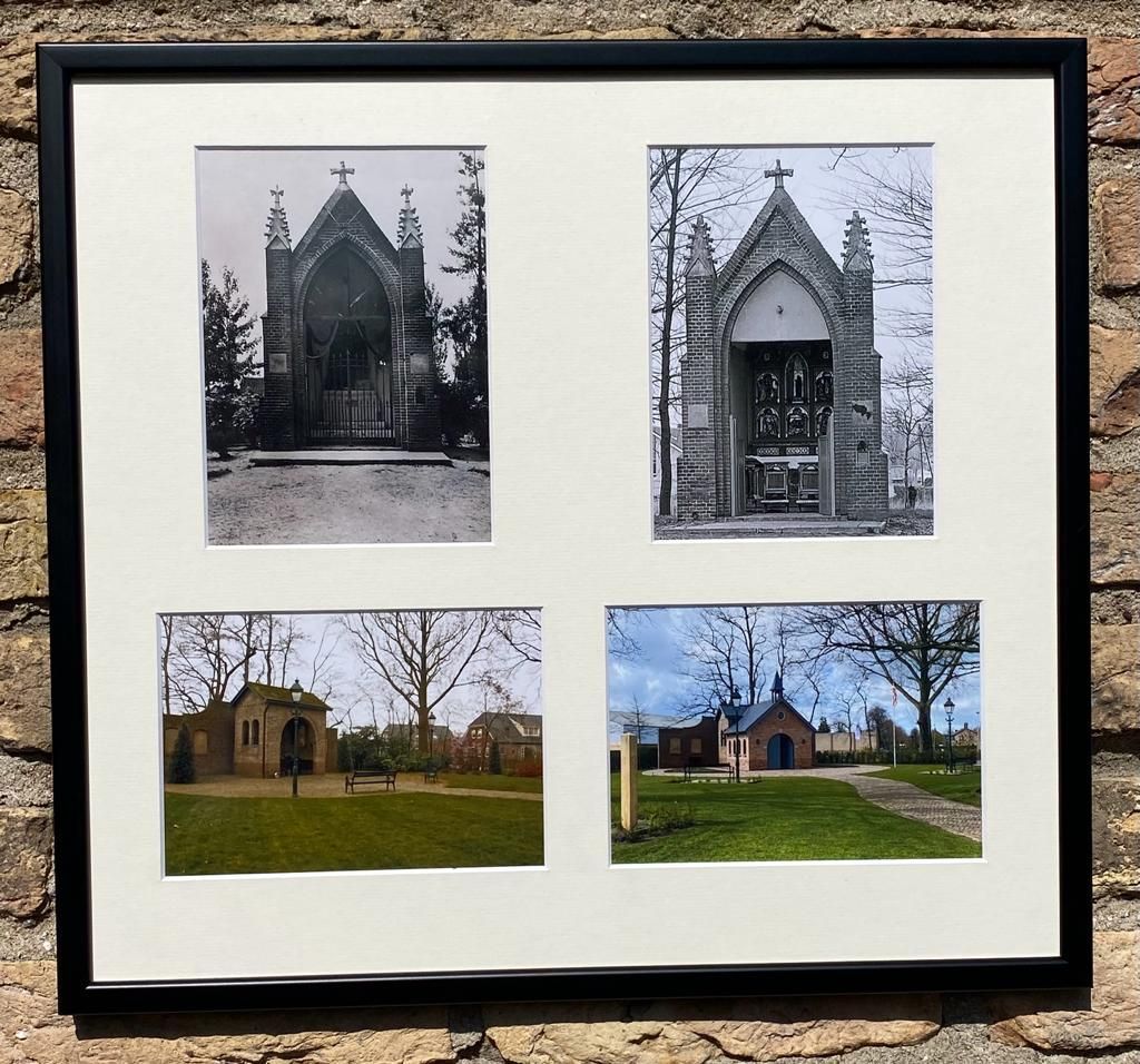 Vier foto's van een kapel in een zwarte lijst: twee oude, twee in kleur, op een bakstenen muur.