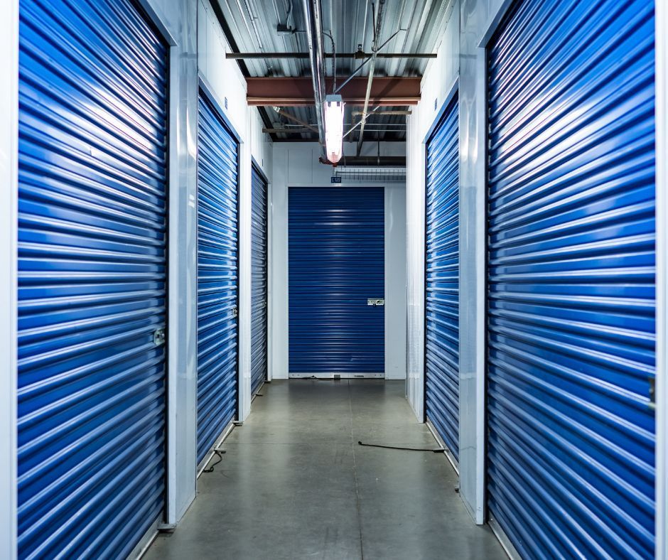 How to Store Specific Items in a Storage Unit