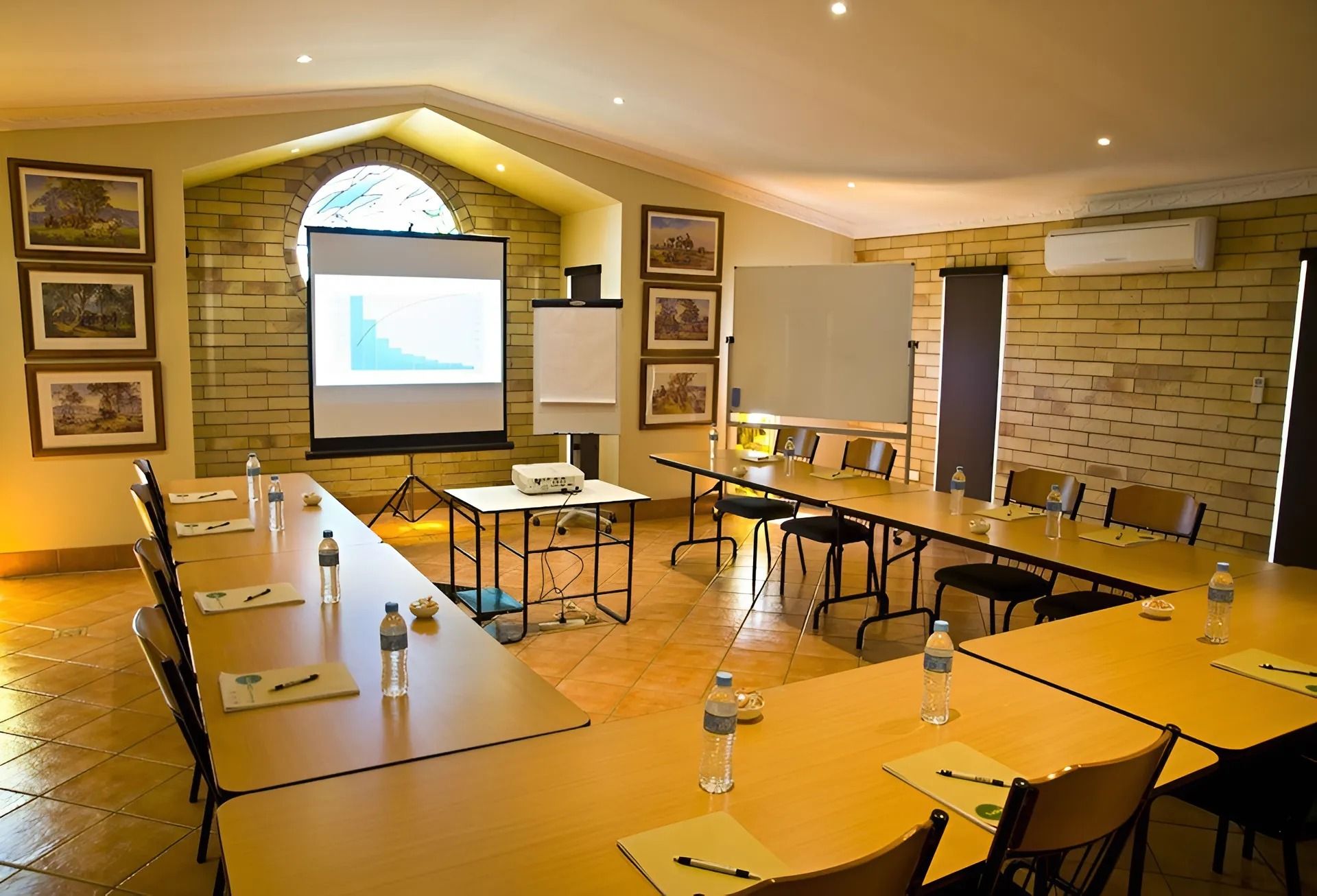 Conference Room Starlight Motor Inn Roma