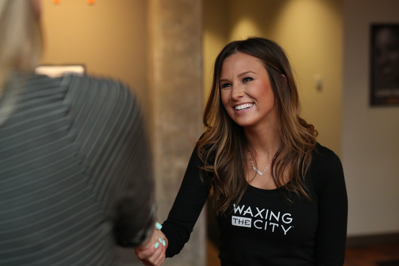 waxing employee