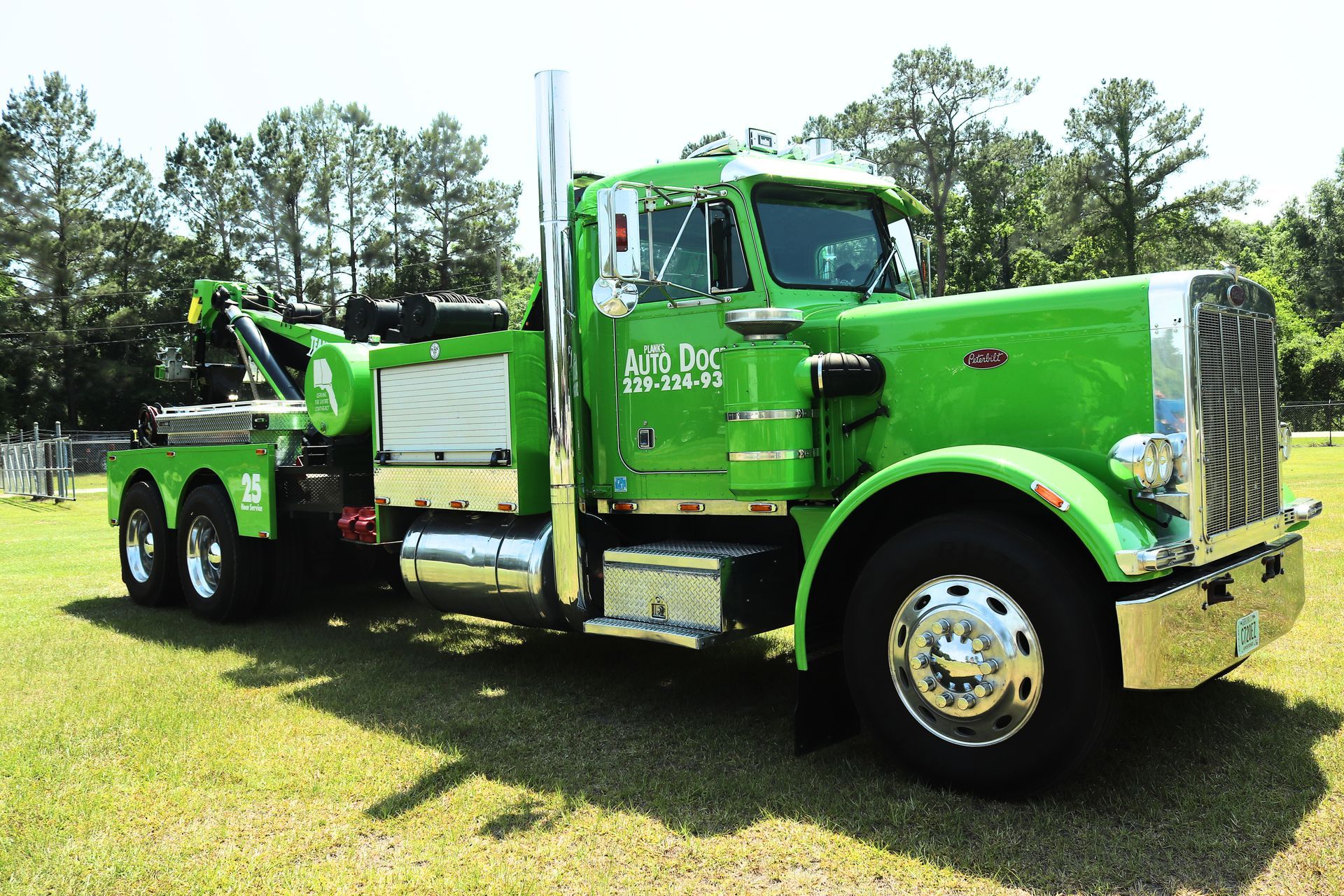 Tow truck 