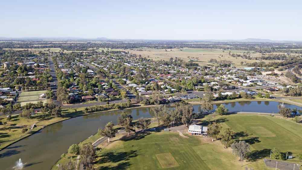 Forbes — Electricians in Parkes, NSW