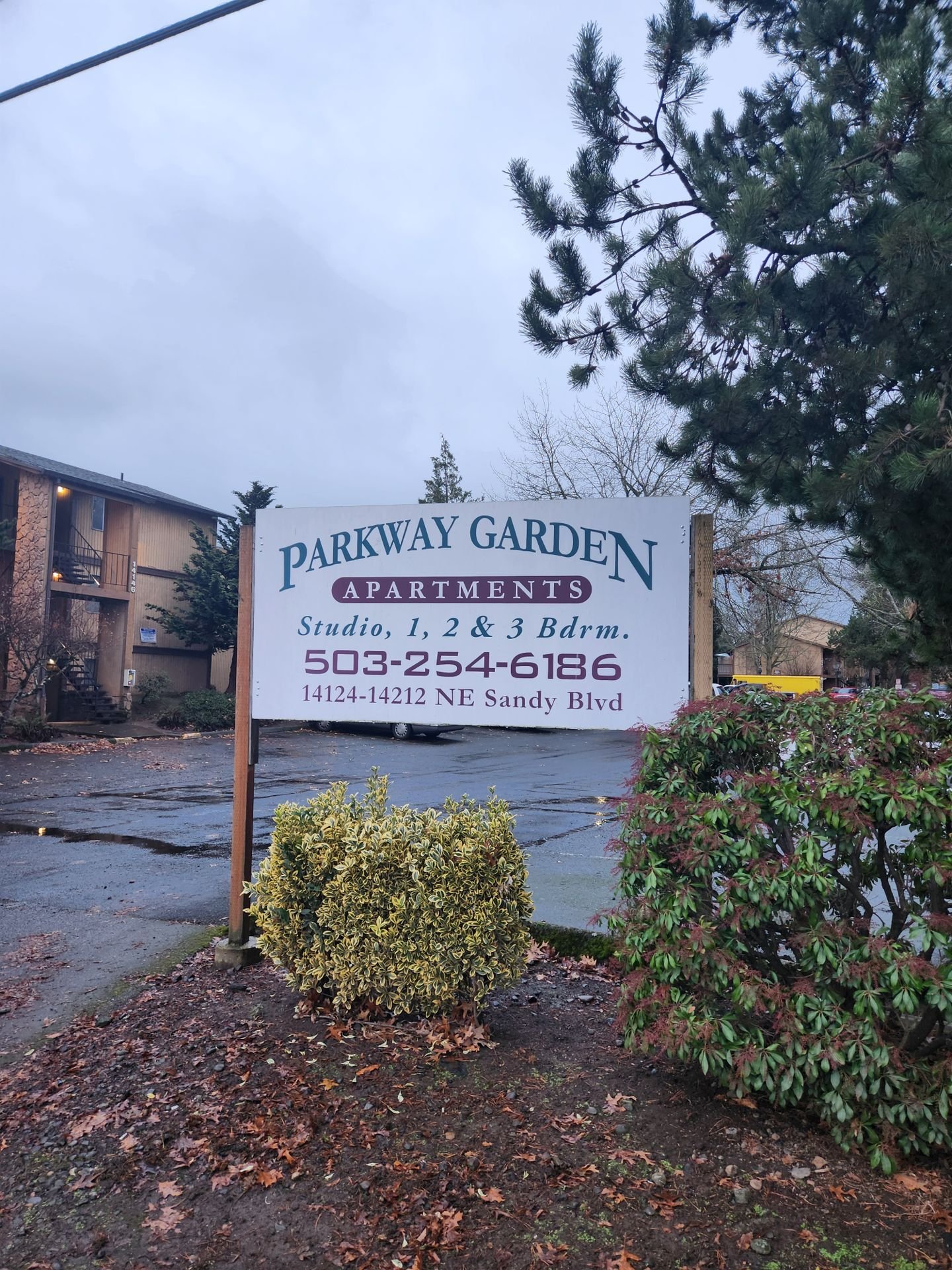 Parkway Garden Milestone Property Management Salem, OR