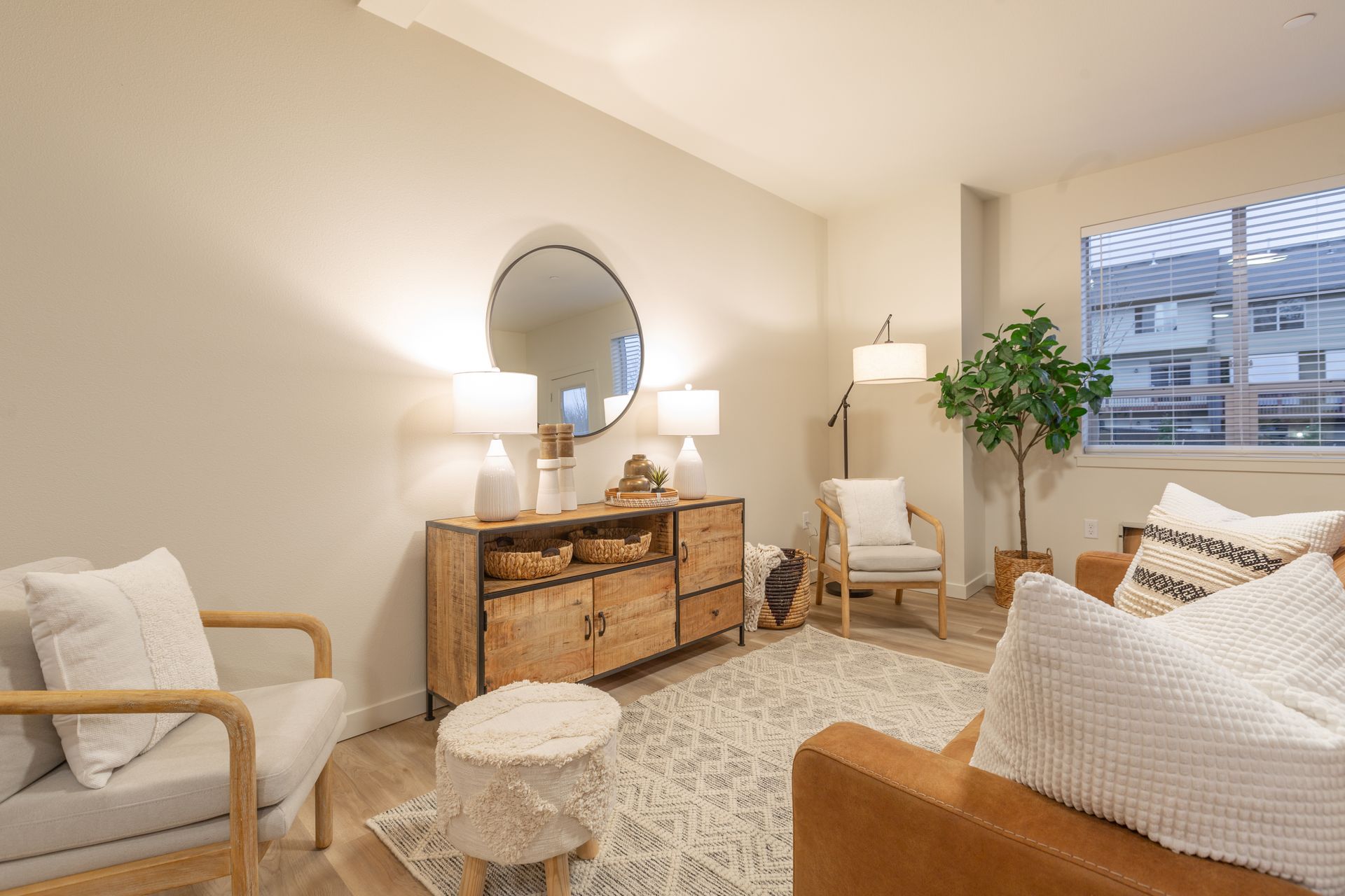 anderson court living room