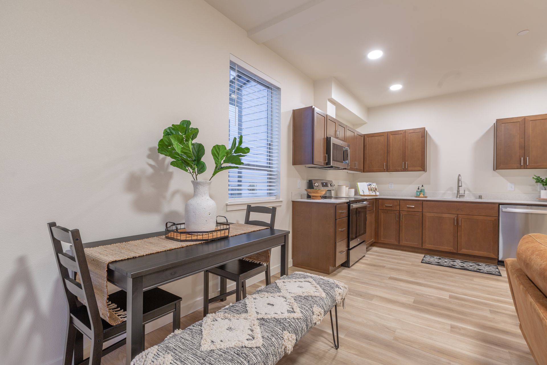 anderson court dining room