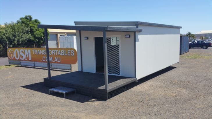 Transportable House Featuring a Sign for Osm, Offering Portable Accommodation Solutions — OSM Transportables In Dubbo, NSW
