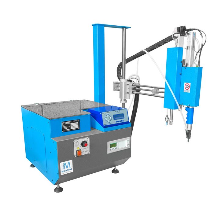 auto feeding screwing machine