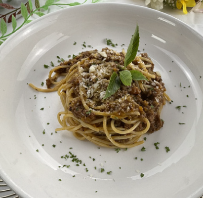 Spaghetti beef bolognese