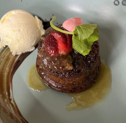 Sticky toffee pudding