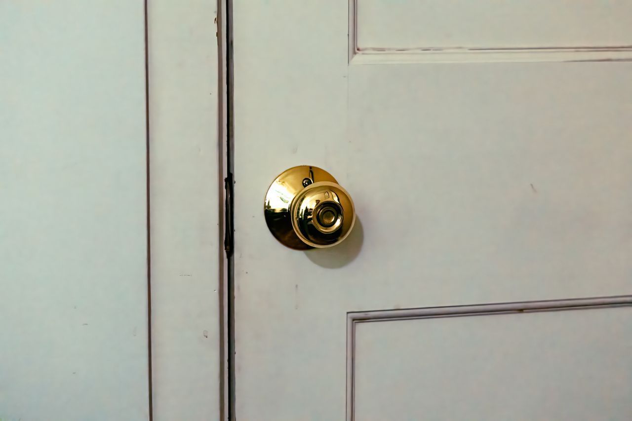 Campus-Realtors-door