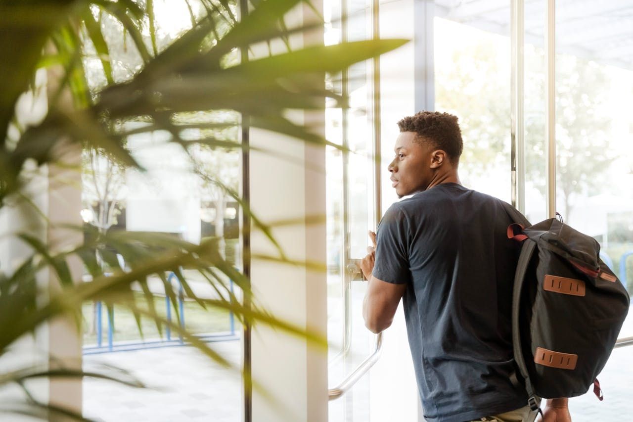 Campus-Realtors-university-student