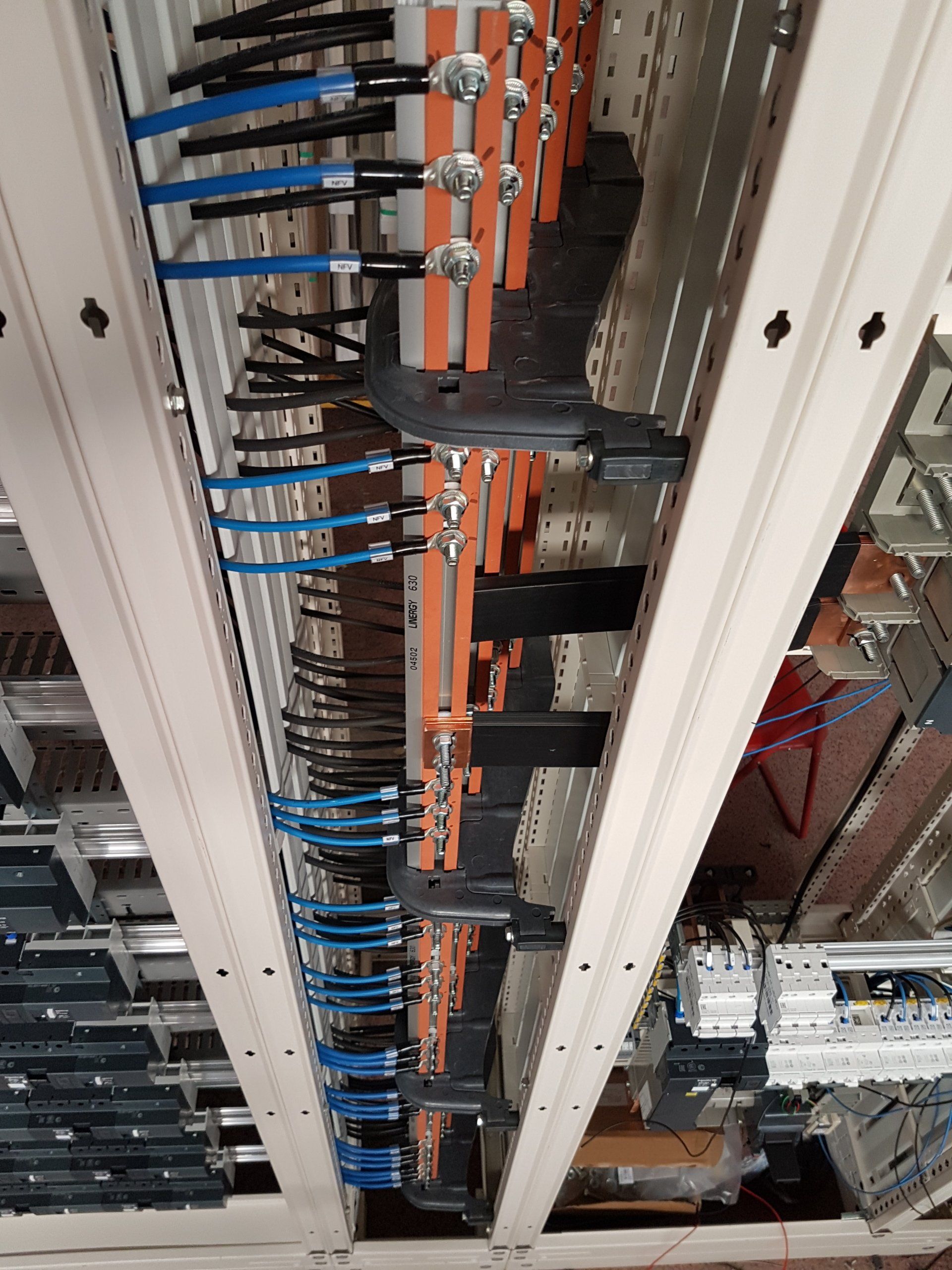 Impianti elettrici industriali e civili - installazione e manutenzione
