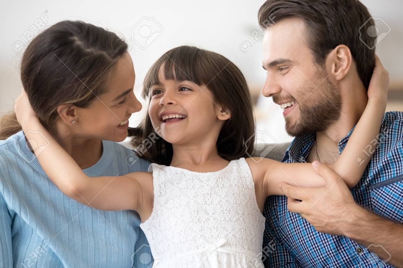 Happy Adoption Familu\y