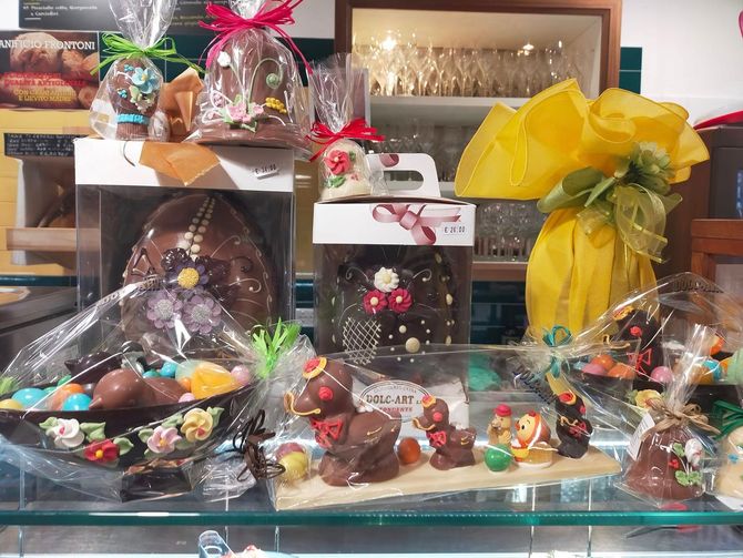 uova di pasqua sulla via cassia