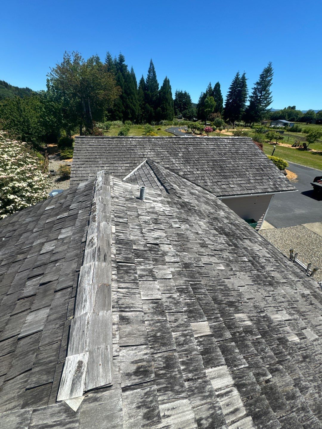 Roof before restoration by OTR in Centralia, Washington