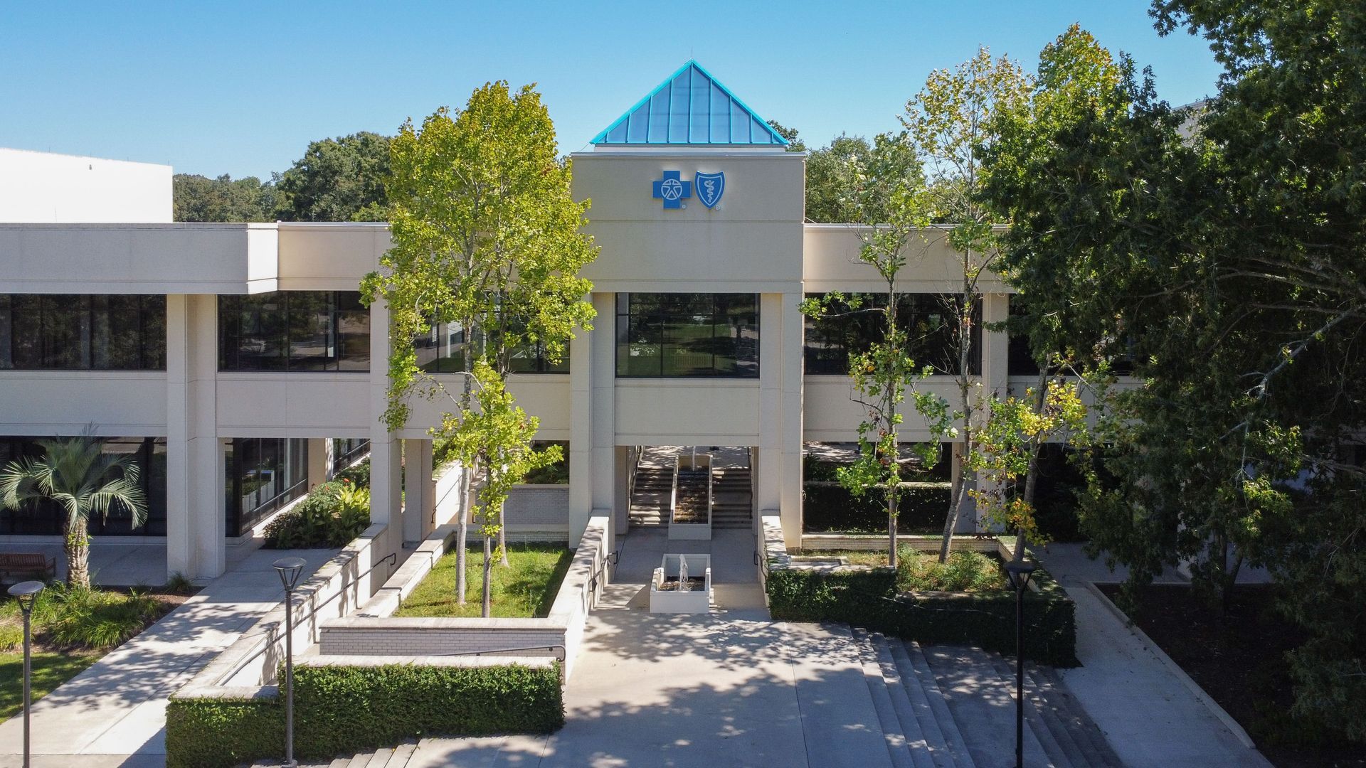 louisiana blue building exterior
