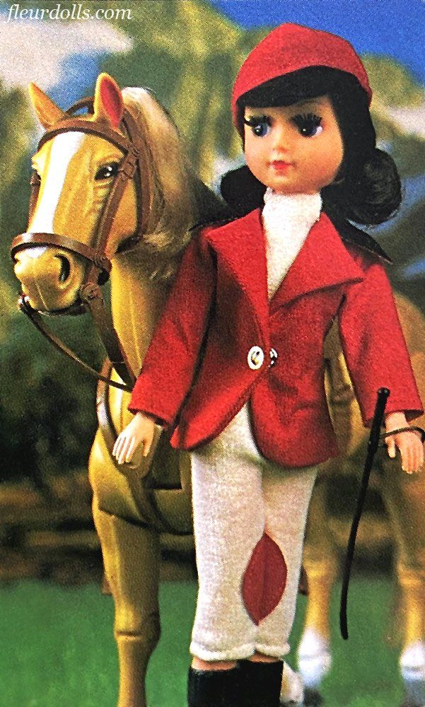 Amazone Fleur doll promo