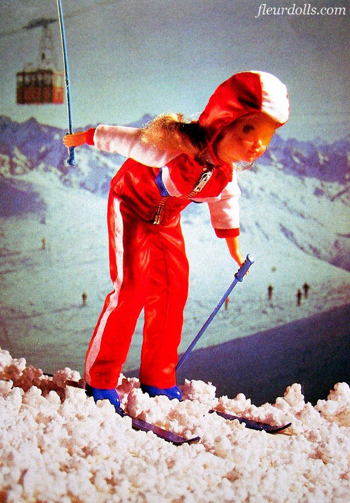 Skistar Fleur doll red promo