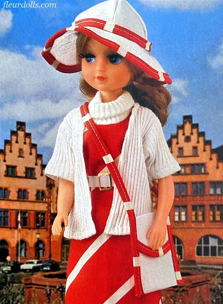 Sunny Day Fleur doll red promo