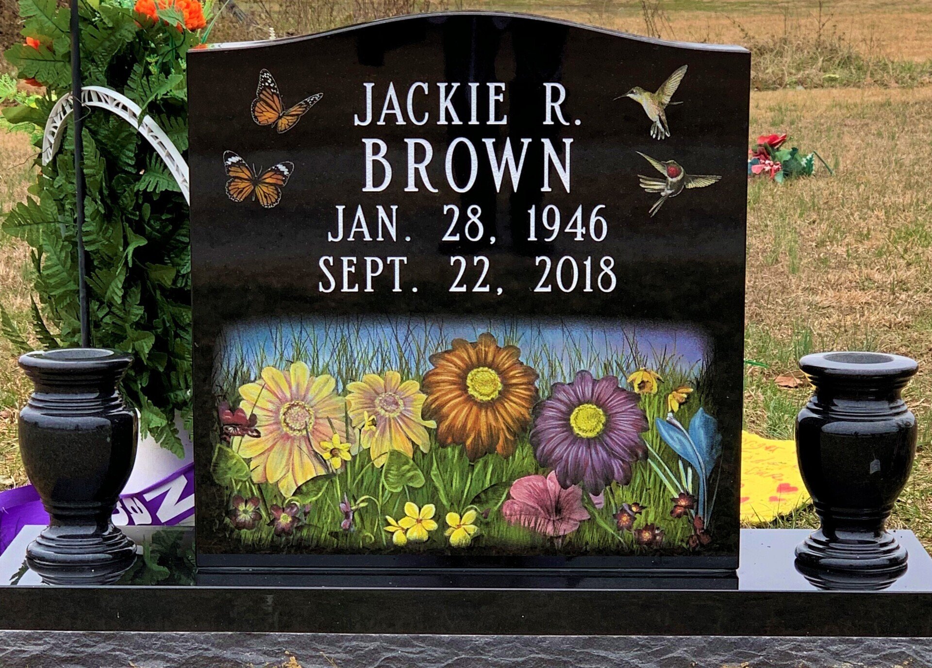 Monument Maker Loretto, TN 9318524665