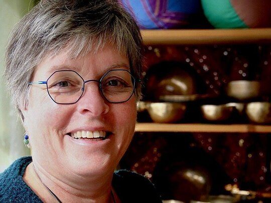 Ineke Rozendal opent spirituele winkel na loopbaancoaching en volgt haar passie