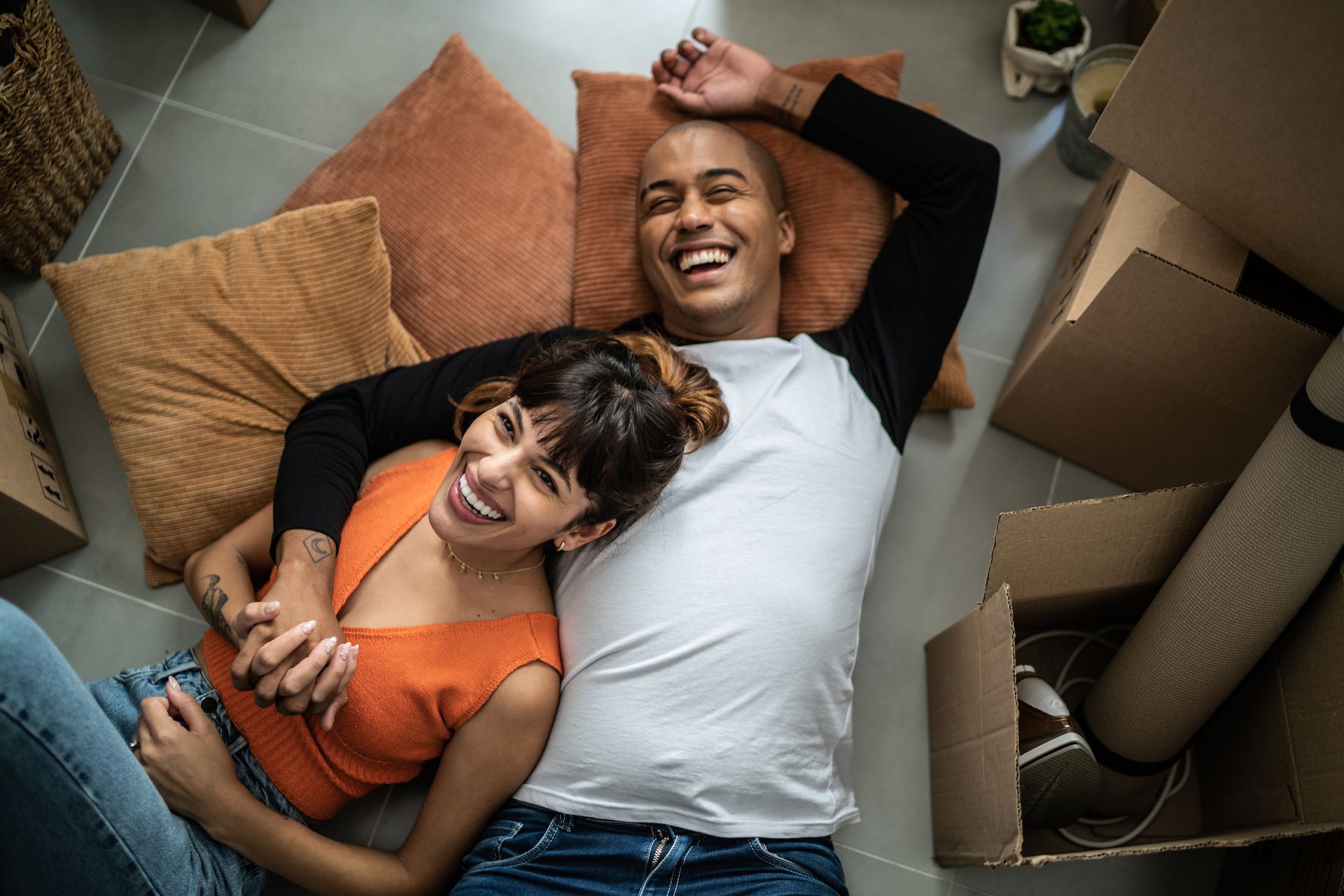Happy Couple — Goodyear, AZ — Natalie's Fitness Elements Garage Happy Couple — Goodyear, AZ — Natalie's Fitness Elements Garage
