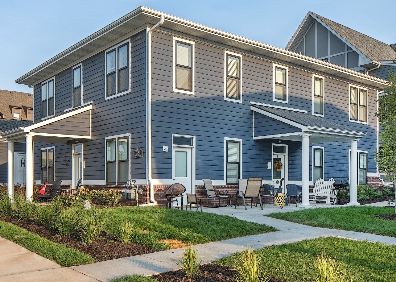 Coventry Pointe Elkhorn NE Luxury Apartment Homes