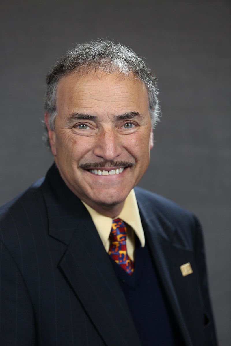 Steve Holtz, MD, FAAN