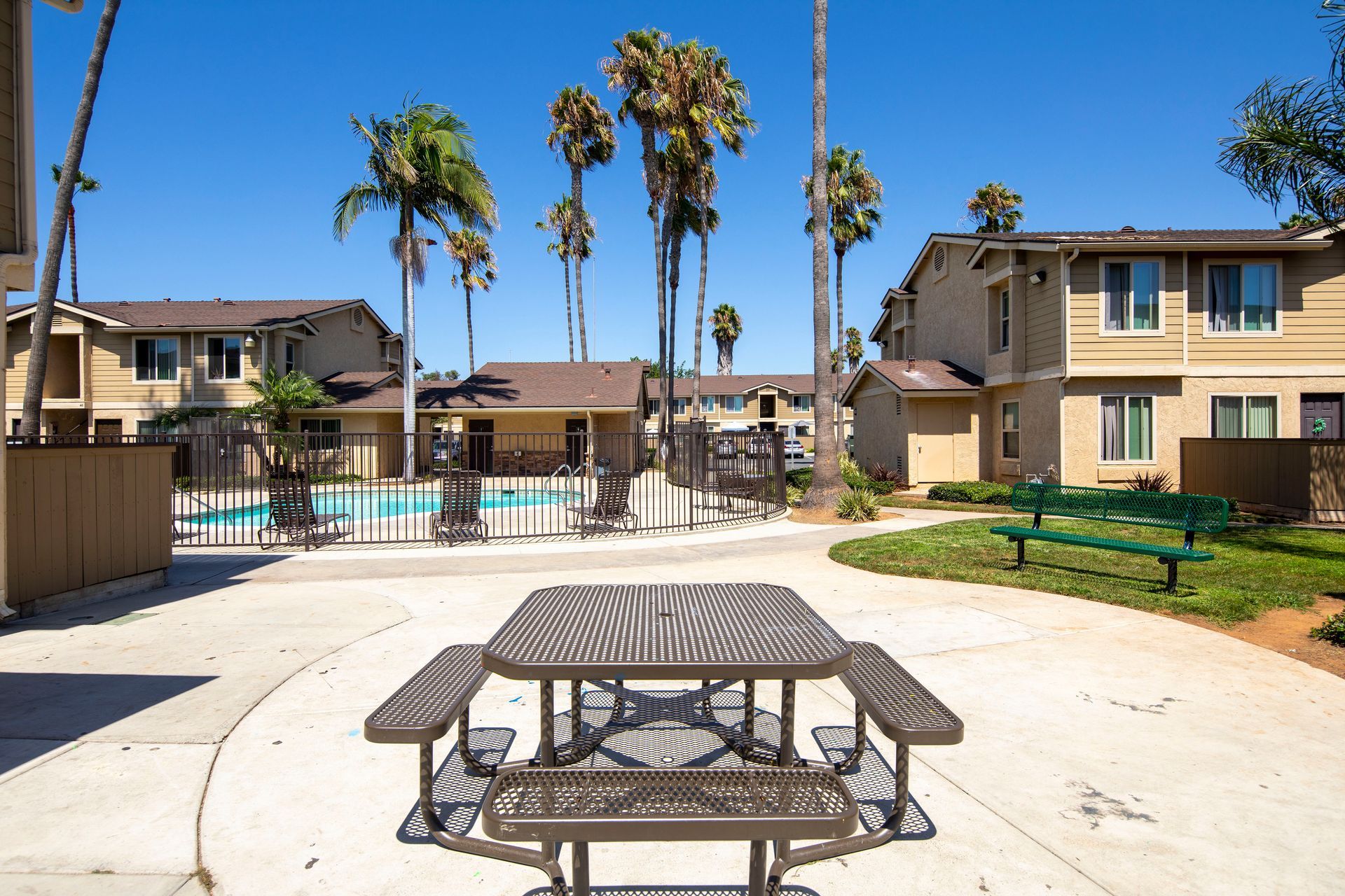 Pacific Point Apartments picnic table