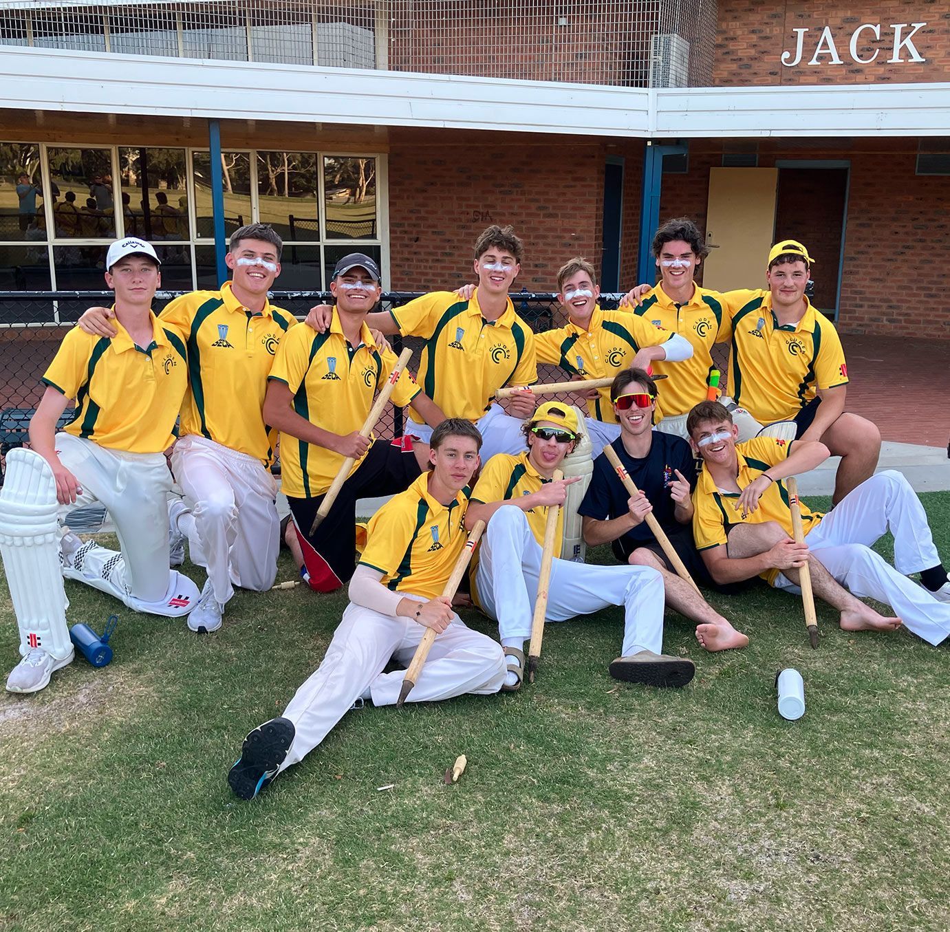Cluden U18 Team from 2025-26.
