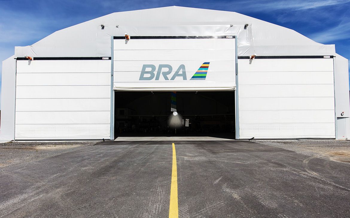 Dukport i hangar