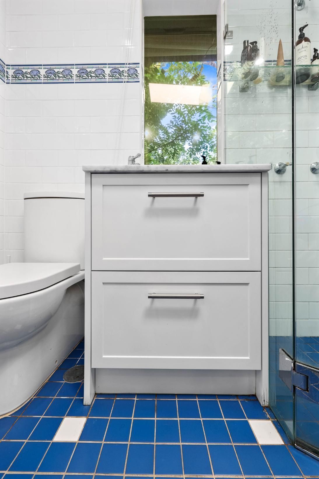 Modern Bathroom With White Vanity, Mirror — Above & Beyond Interiors in Smeaton Grange, NSW