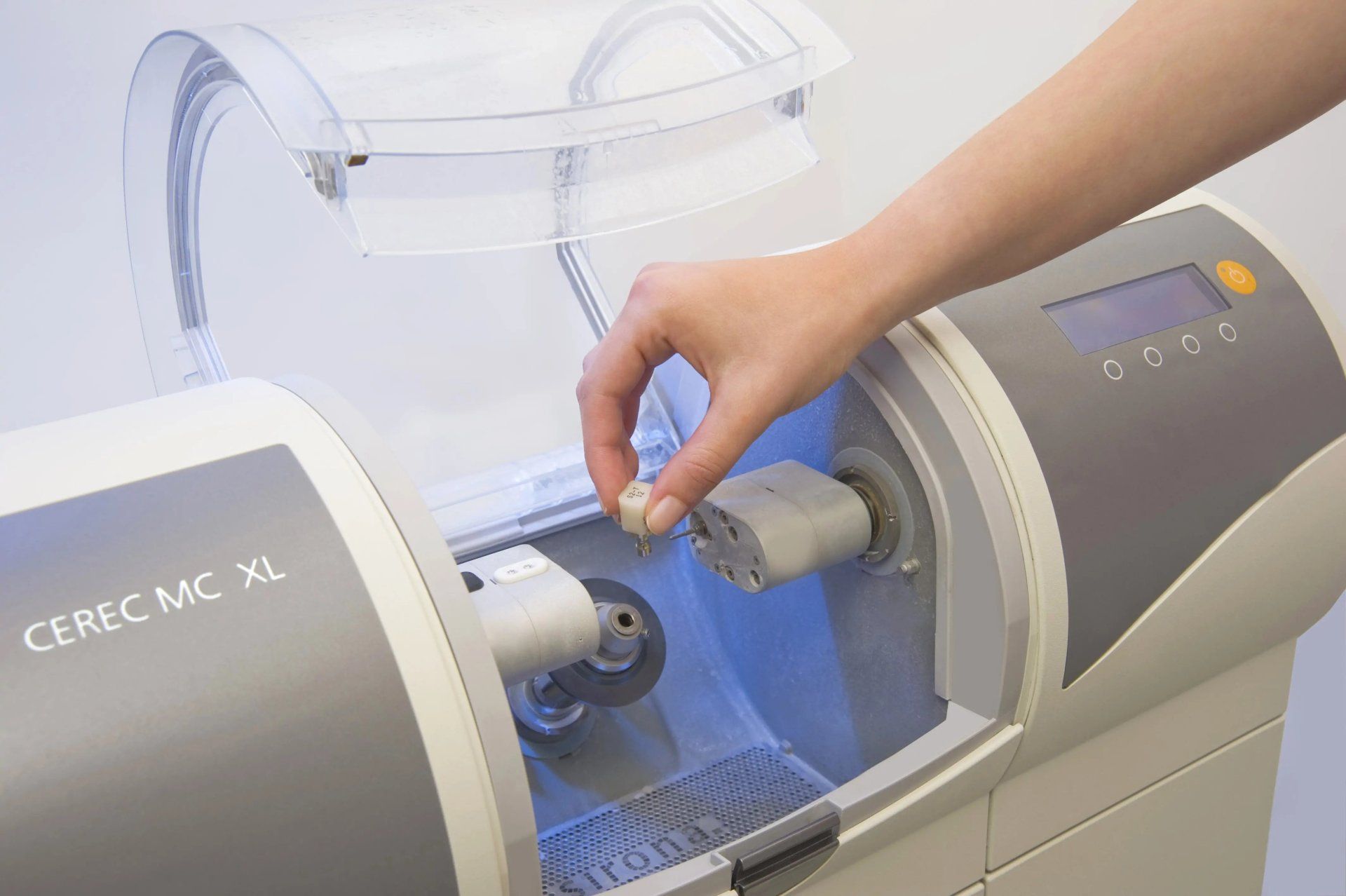Dentist in Donelson TN - CEREC MC XL Machine