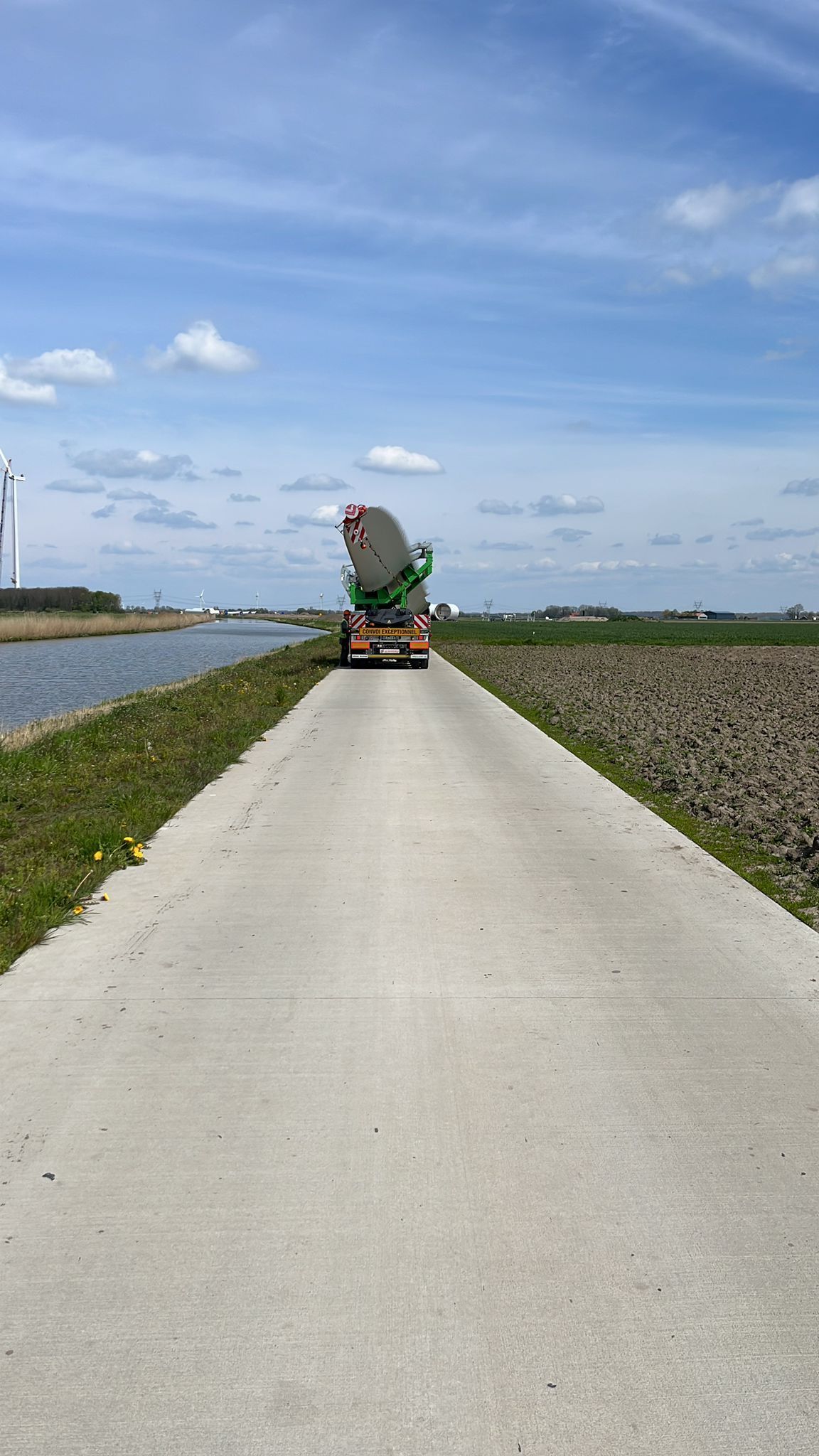 W. Aangeenbrug Transport & Begeleiding