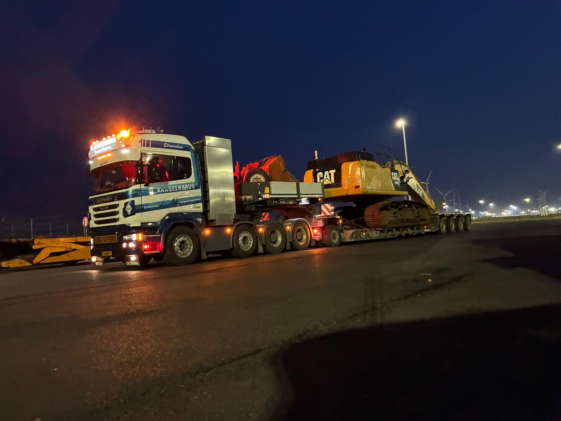 W. Aangeenbrug Transport & Begeleiding