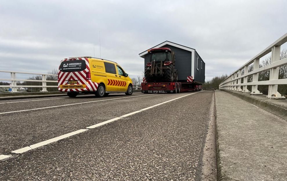 W. Aangeenbrug Transport & Begeleiding