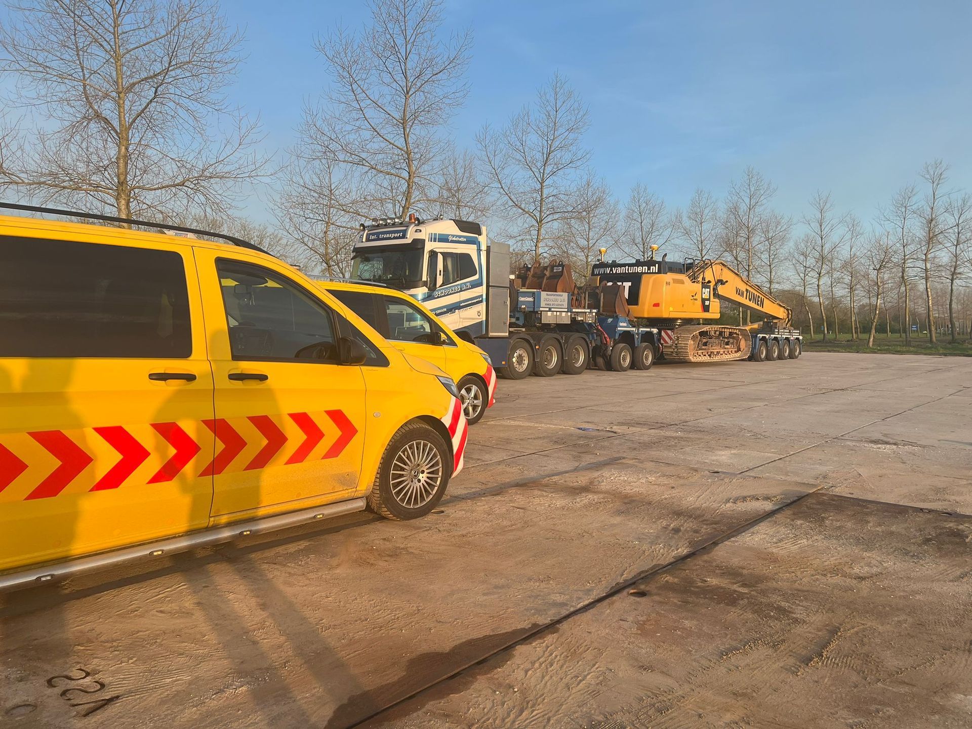 W. Aangeenbrug Transport & Begeleiding