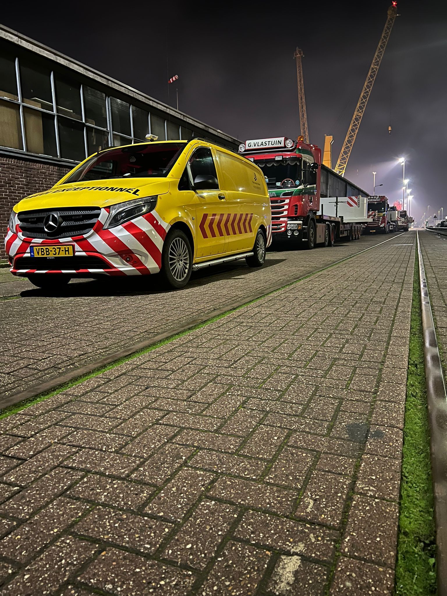 W. Aangeenbrug Transport & Begeleiding