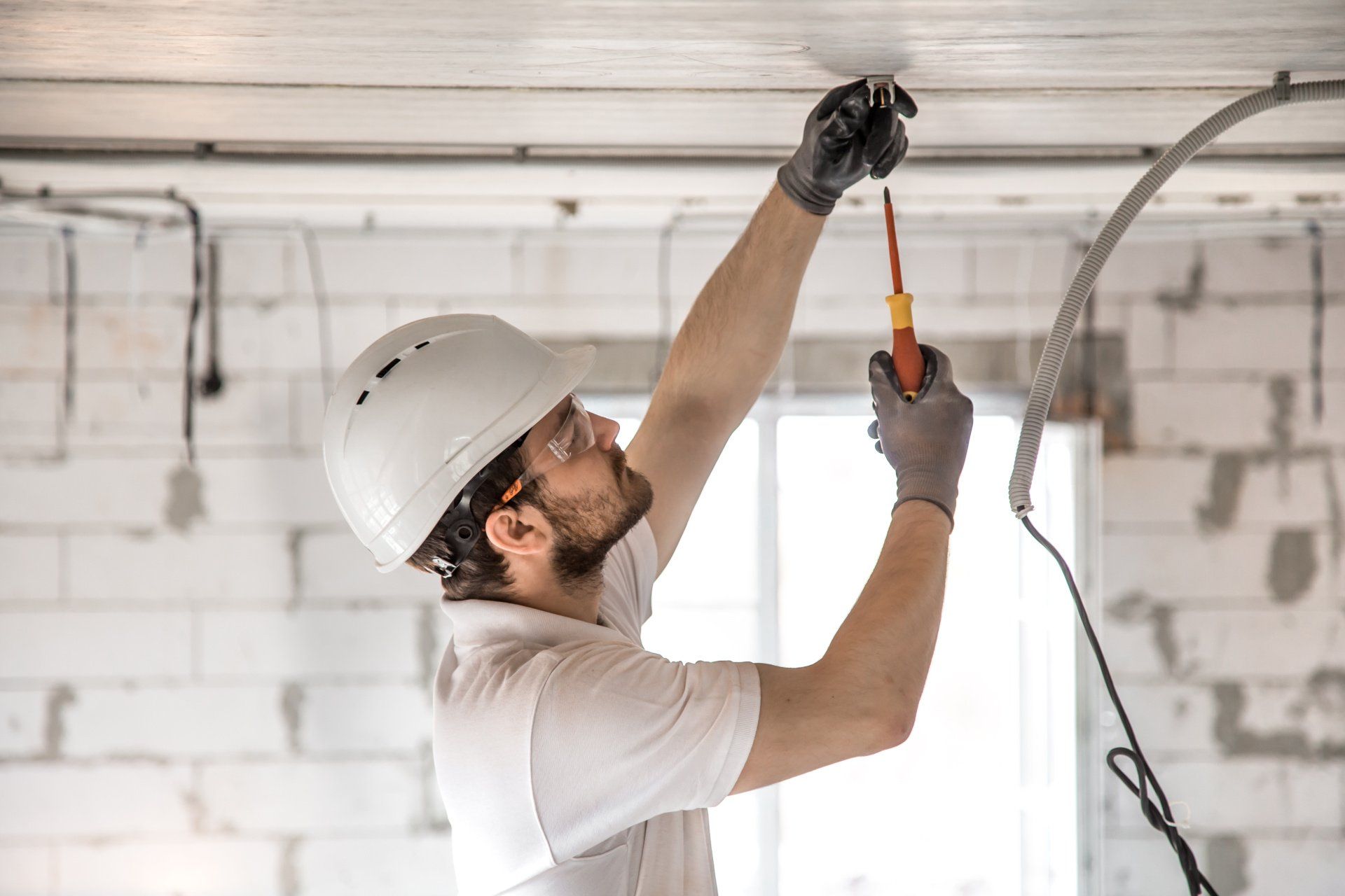 how to find a good electrician