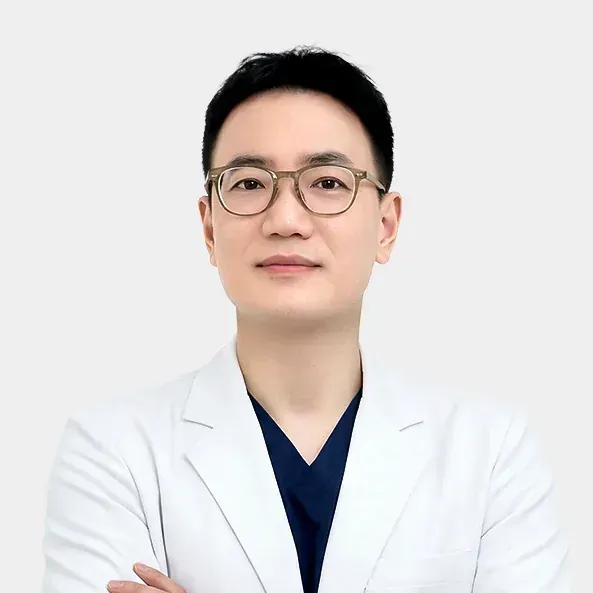 Dr. Giyong Byeon, Director at Yaan Clinic, Gangnam Seoul
