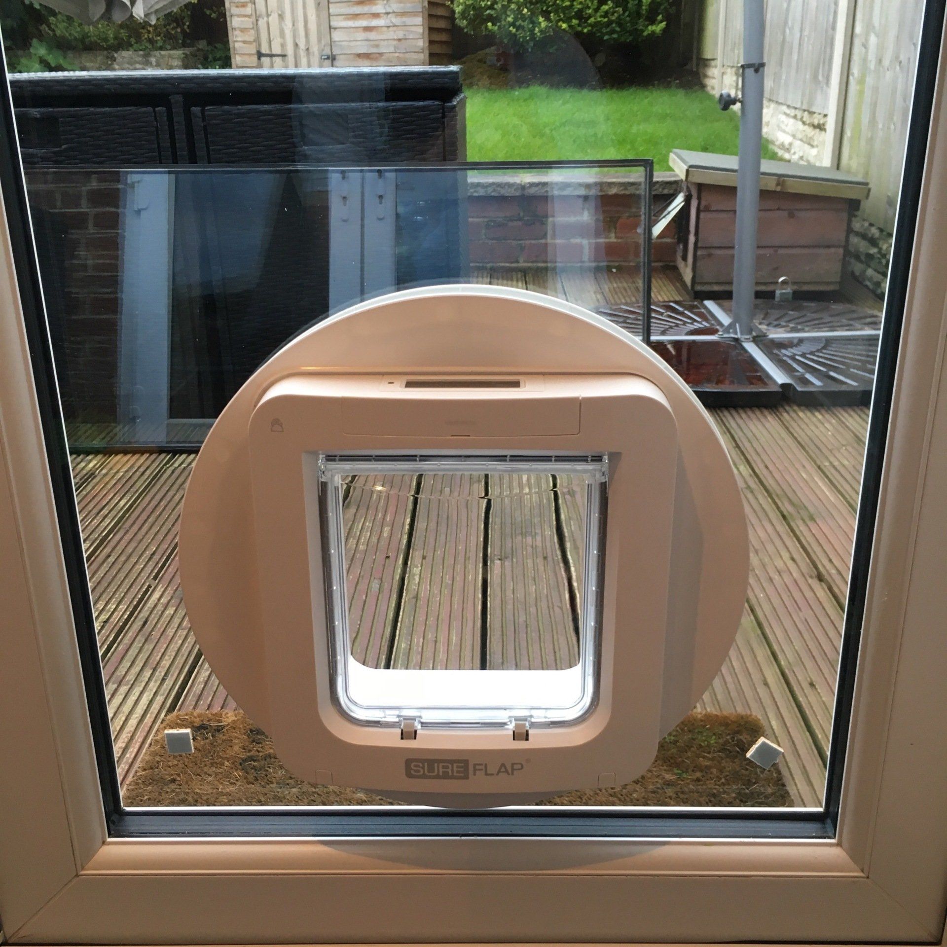 catflap repair