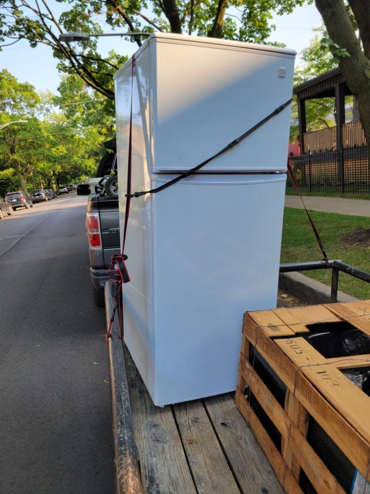 Appliance Removal - Chicago, IL - Martinez Chicago Junk Removal