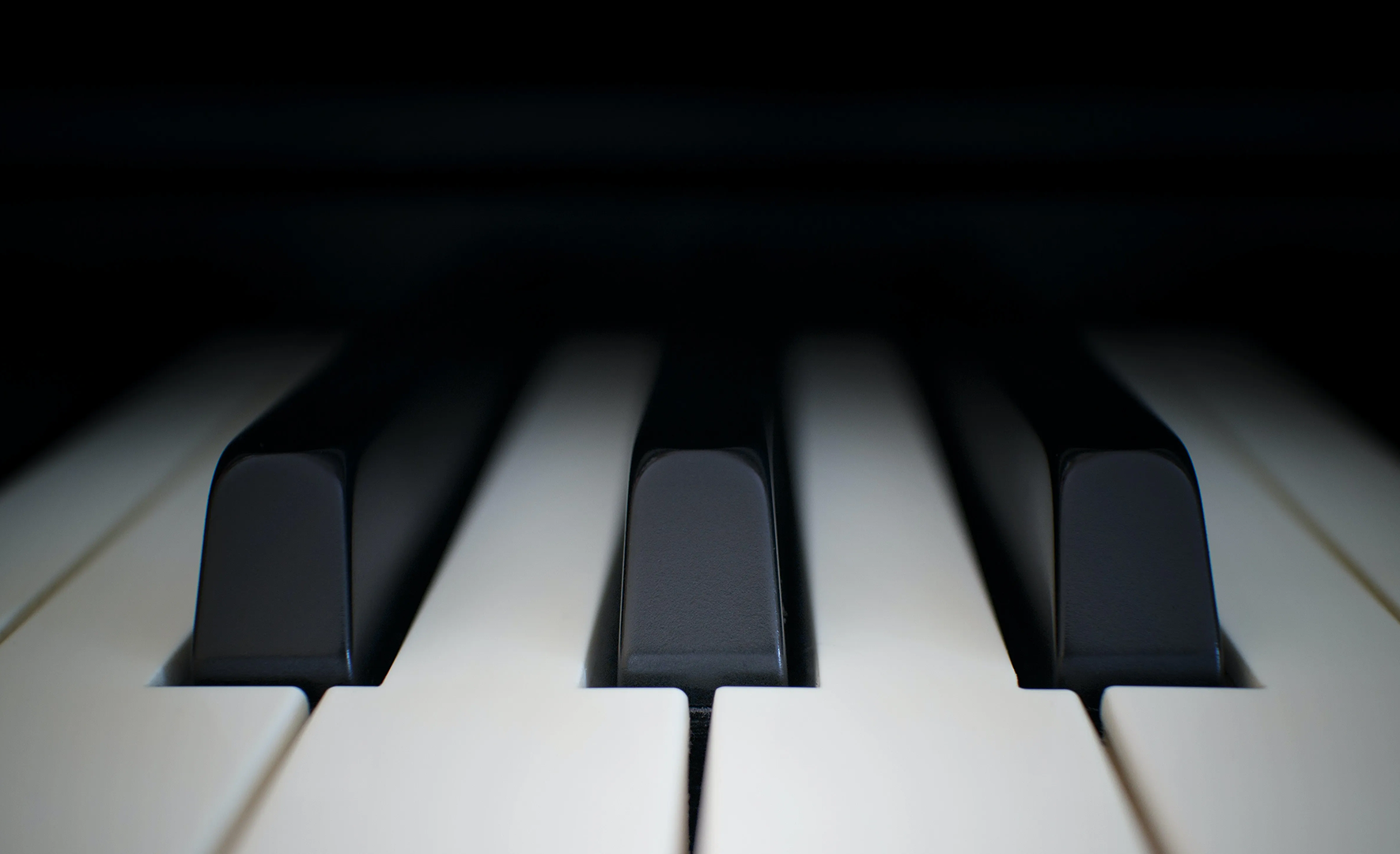 Live Music or Recorded music for Funeral Services and Memorial Services at Groesbeck Funeral Home in Groesbeck TX