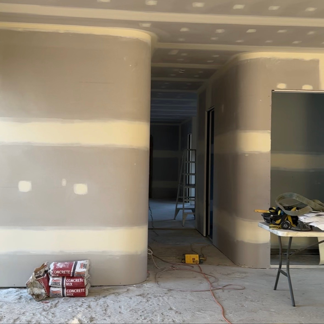Setting and gyrocking curved wall