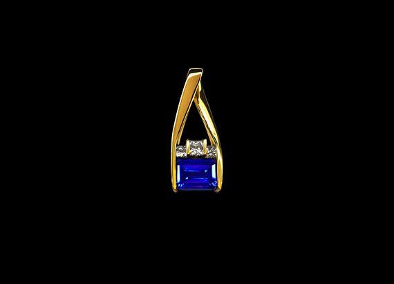 Beautiful Earring — Palm Desert, CA — D. Bierfeldt Jewelers