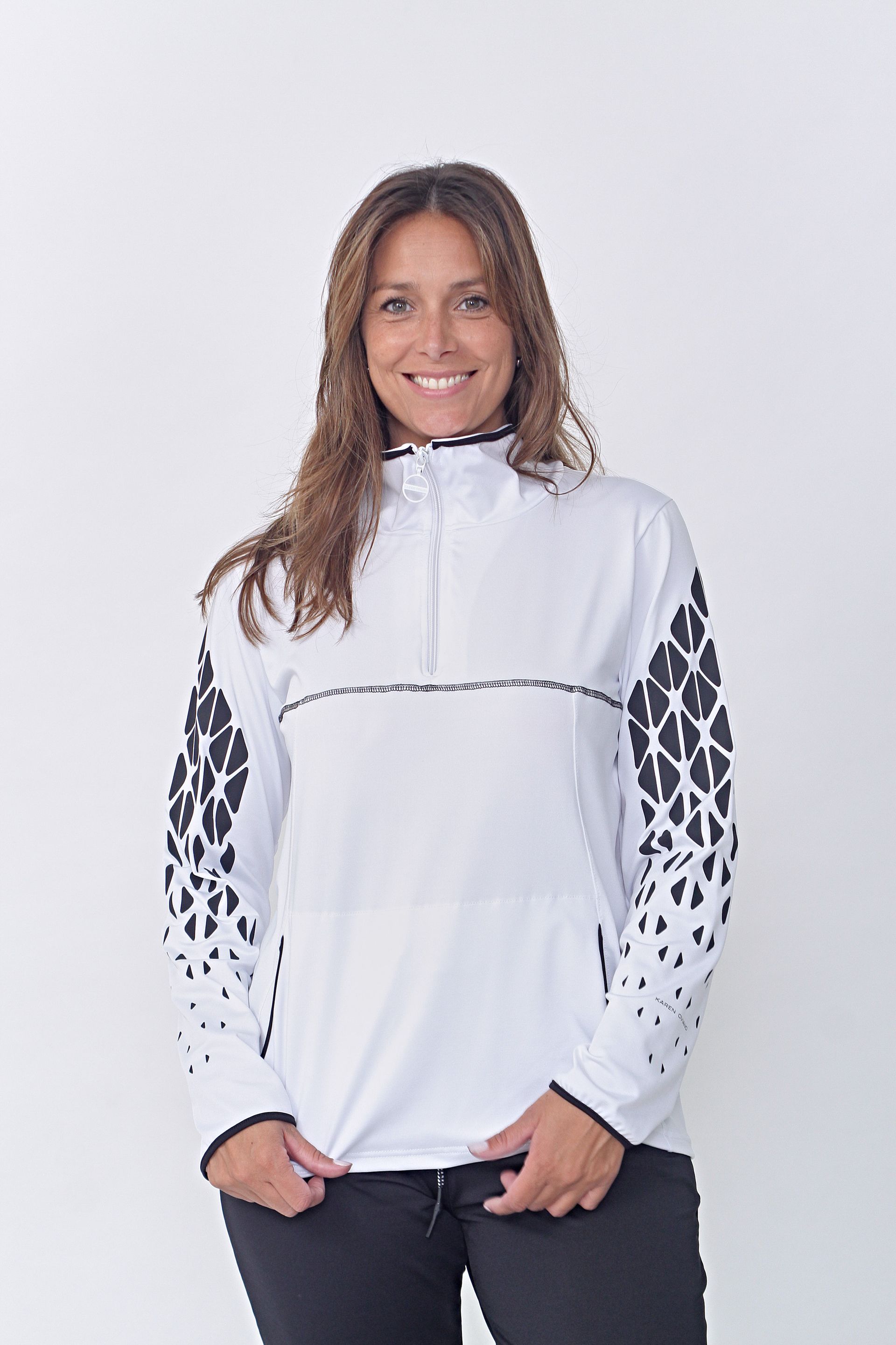 Clasicos deportivos Karen Oviano. Buzos deportivos Karen Oviano
