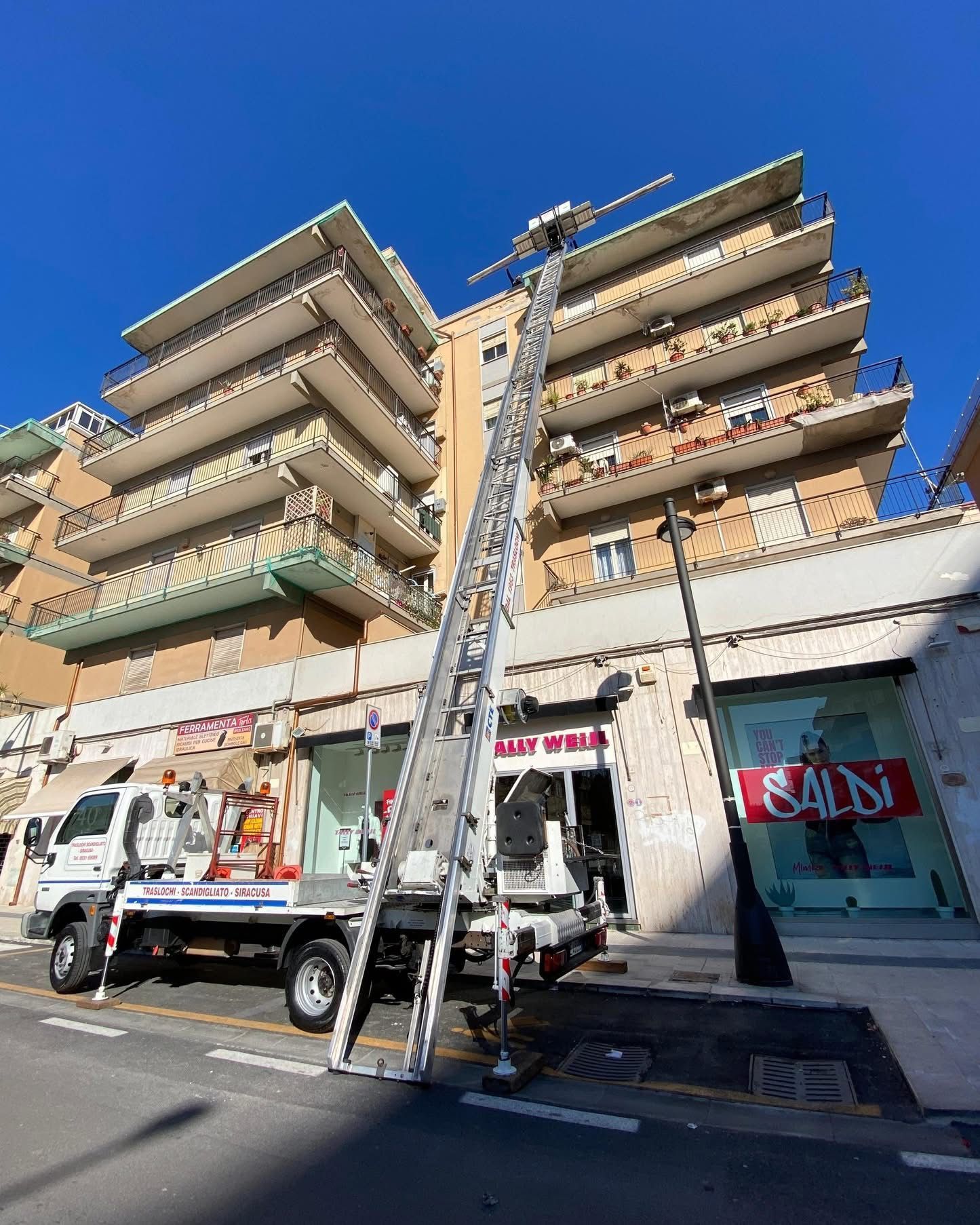 Noleggio gru per trasloco